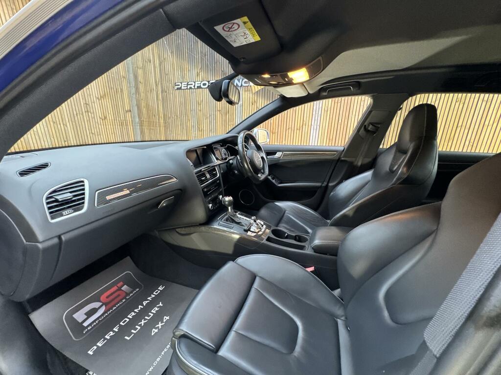 Audi RS4 Avant 4.2 Fsi V8 Black #30