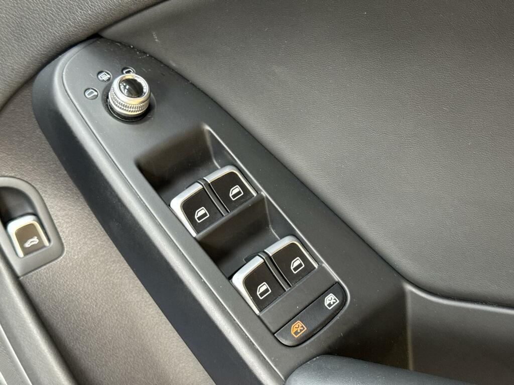 Audi RS4 Avant 4.2 Fsi V8 Black #18