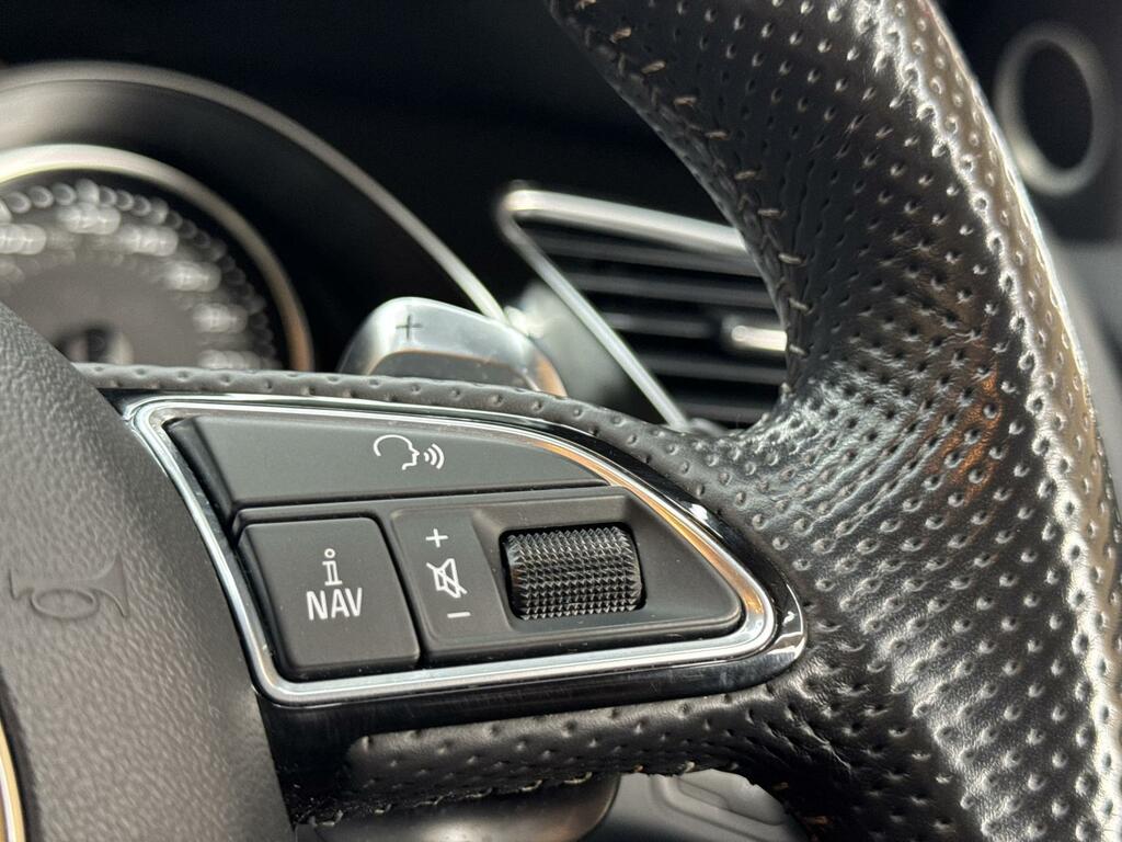 Audi RS4 Avant 4.2 Fsi V8 Black #40