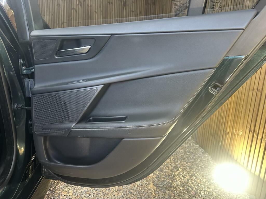 Jaguar XE 2L Portfolio Blue #21