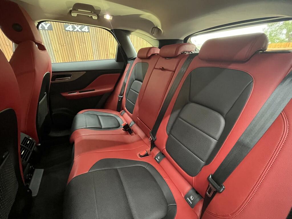 Jaguar F-Pace 3.0 D300 V6 Portfolio Awd Euro 6 Ss  #24