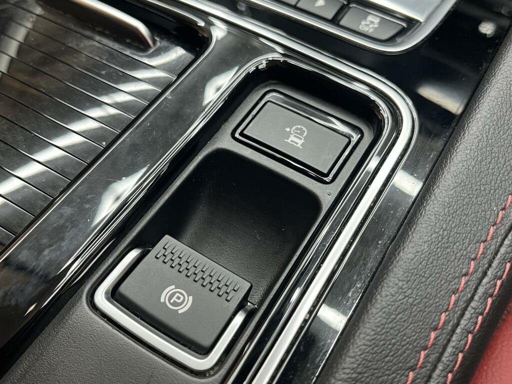 Jaguar F-Pace 3.0 D300 V6 Portfolio Awd Euro 6 Ss  #34