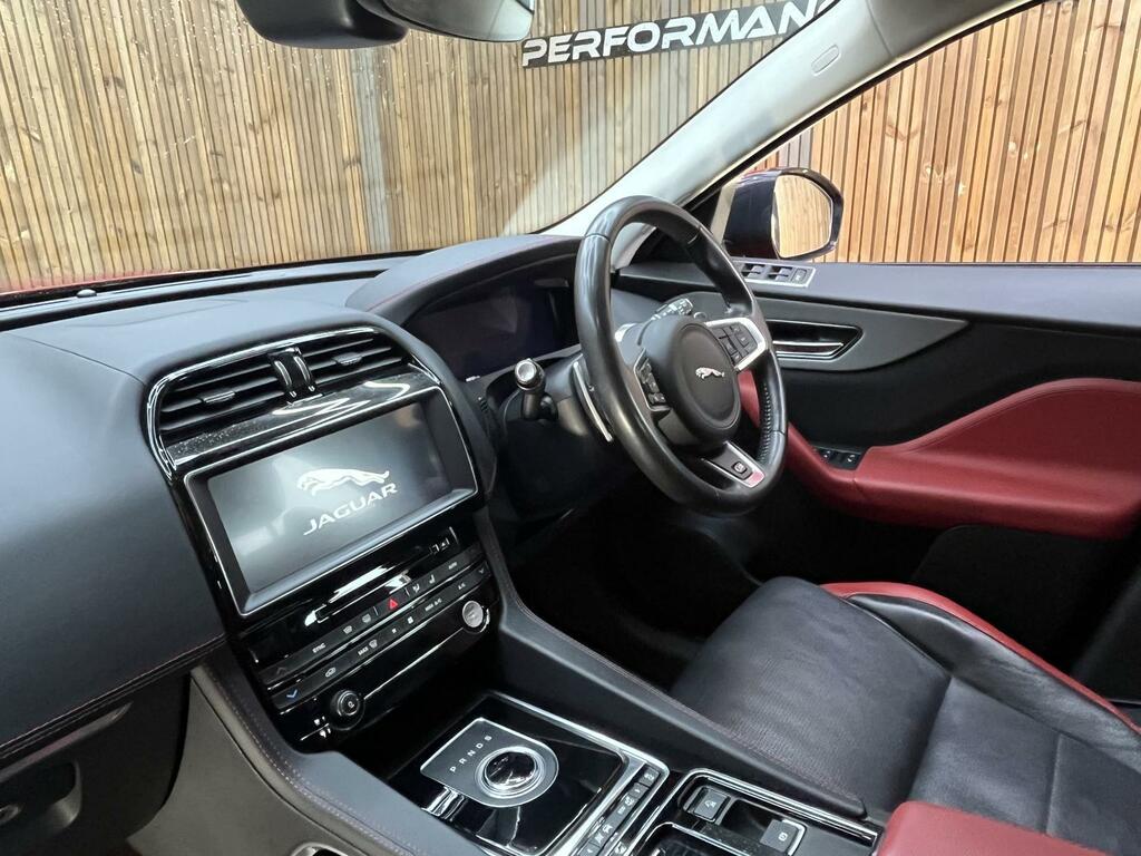 Jaguar F-Pace 3.0 D300 V6 Portfolio Awd Euro 6 Ss  #19