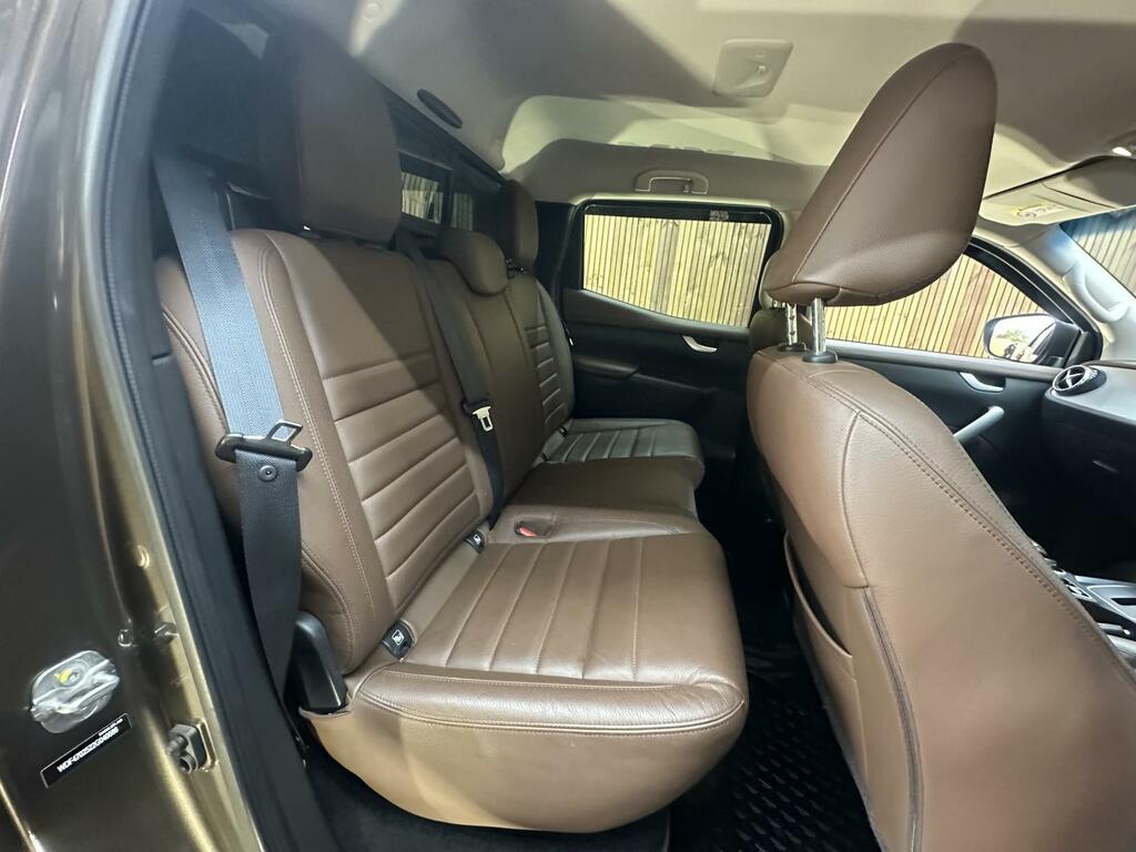 Mercedes-Benz X Class X350 Power D 4Matic White #24