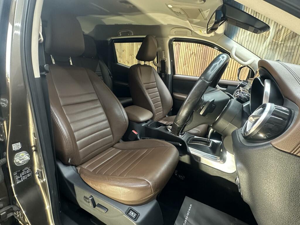 Mercedes-Benz X Class X350 Power D 4Matic White #27