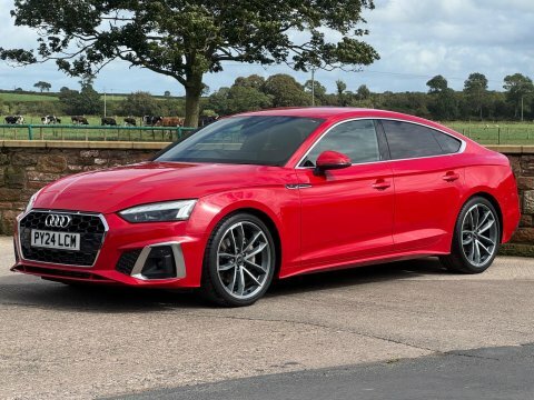 Audi A5 2.0 Tfsi 40 Red #2