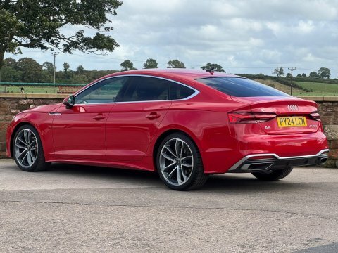 Audi A5 2.0 Tfsi 40 Red #3