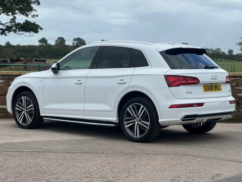Audi Q5 2.0 Tdi 40 White #3
