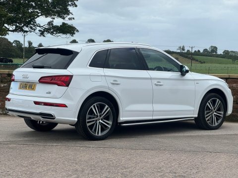 Audi Q5 2.0 Tdi 40 White #4