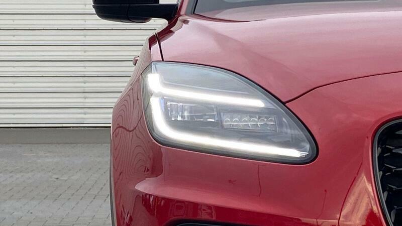 Jaguar E-Pace 1.5 P300e 11.5Kwh R-dynamic Se Black Suv Petro Black #17