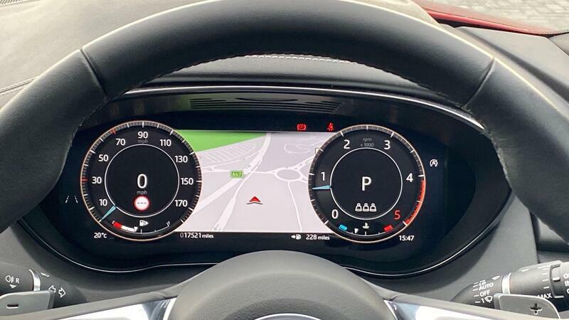 Jaguar E-Pace 1.5 P300e 11.5Kwh R-dynamic Se Black Suv Petro Black #16