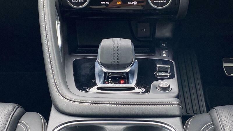 Jaguar E-Pace 1.5 P300e 11.5Kwh R-dynamic Se Black Suv Petro Black #13