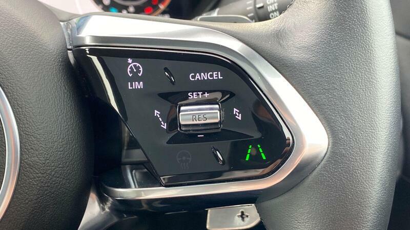 Jaguar E-Pace 1.5 P300e 11.5Kwh R-dynamic Se Black Suv Petro Black #28