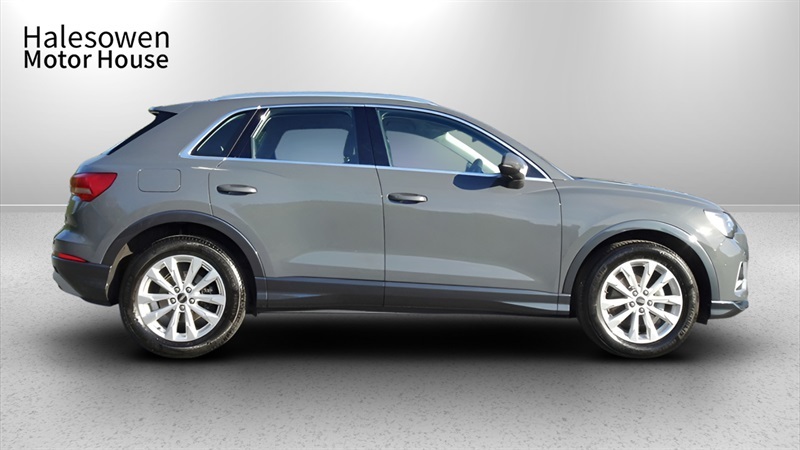 Audi Q3 1.5 Tfsi Cod 35 Sport Suv Euro 6 Grey #3