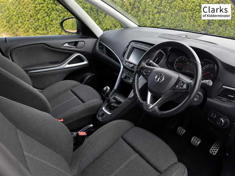 Vauxhall Zafira Tech Line Cdti #13