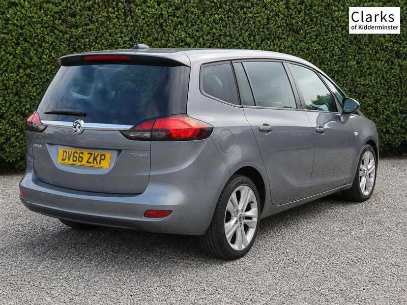 Vauxhall Zafira Tech Line Cdti #8
