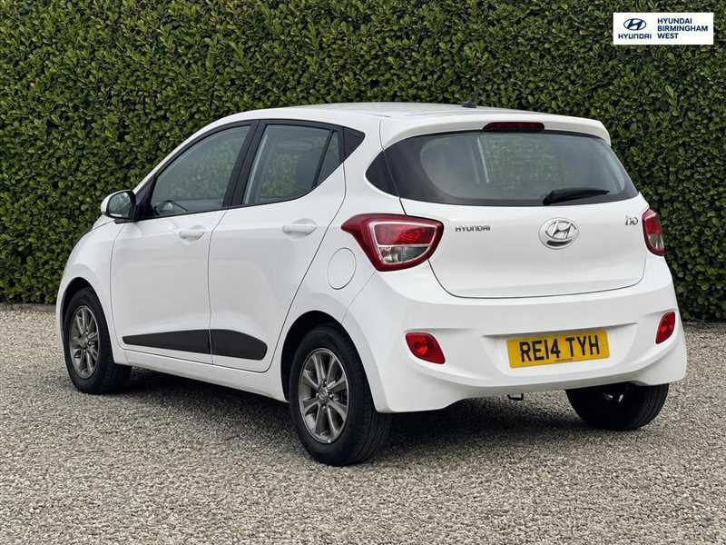 Hyundai I10 Hatchback White #6