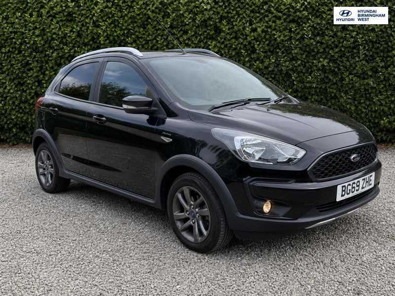Ford KA+ 1.2 Ti-vct Active Hatchback Euro Black