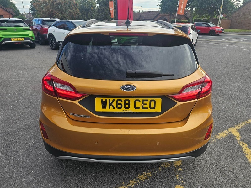 Ford Fiesta 1.0T Ecoboost Active Bo Play Hatchback Yellow #5