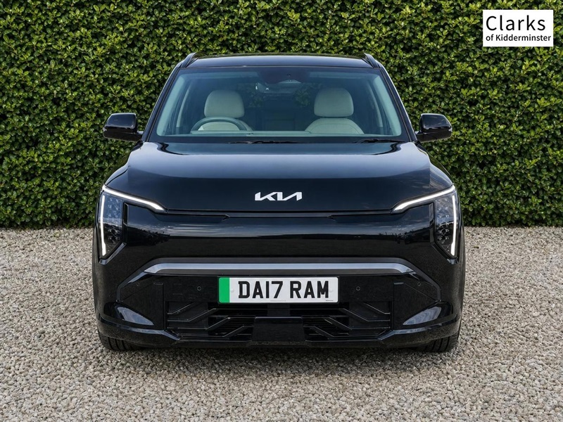 Kia EV3 81.4Kwh Gt-line Suv 201 Bhp Black #2