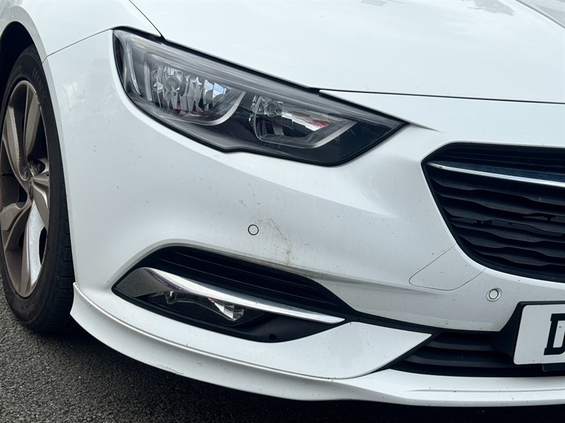 Vauxhall Insignia 1.5I Turbo Gpf Sri VX Line Nav Grand Sport Pet White