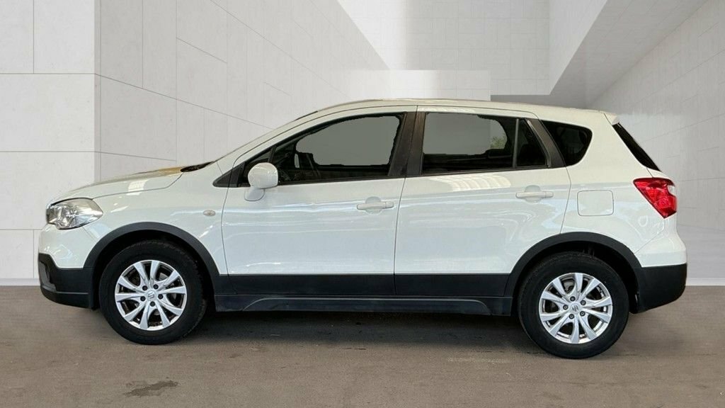 Suzuki SX4 S Cross 1L Sz4 White #5