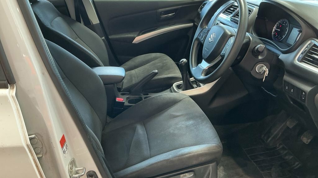 Suzuki SX4 S Cross Hatchback #8