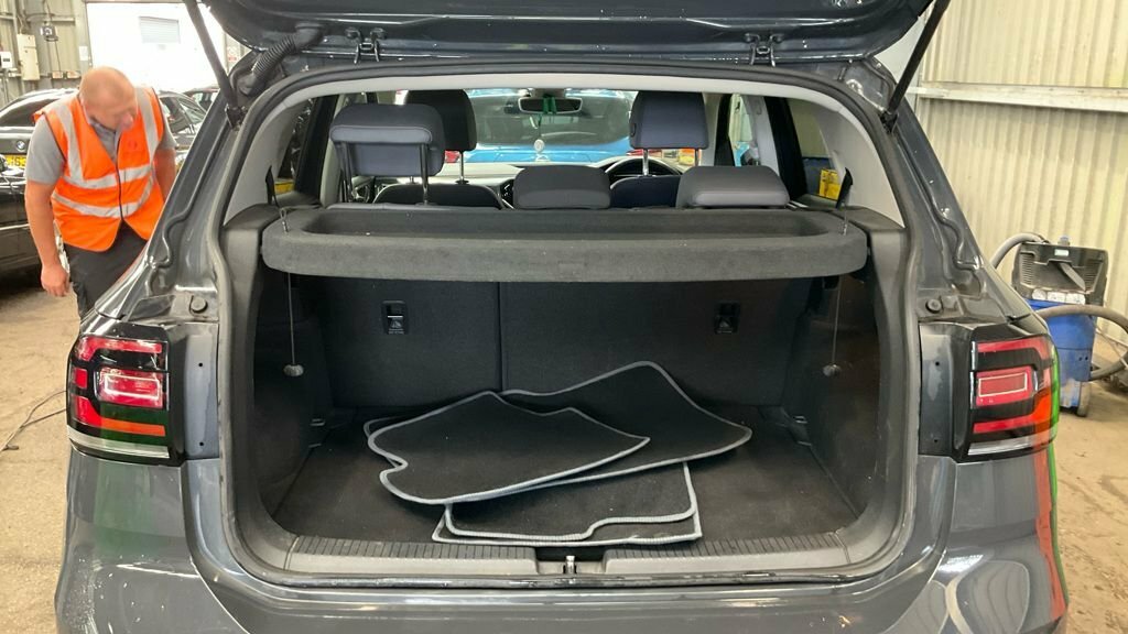 Volkswagen T-Cross 1.0 Tsi S Black #5