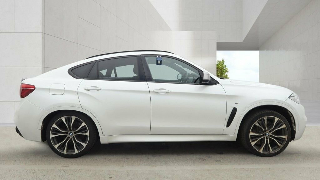 BMW X6 Suv White #5