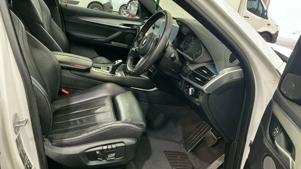 BMW X6 Suv White
