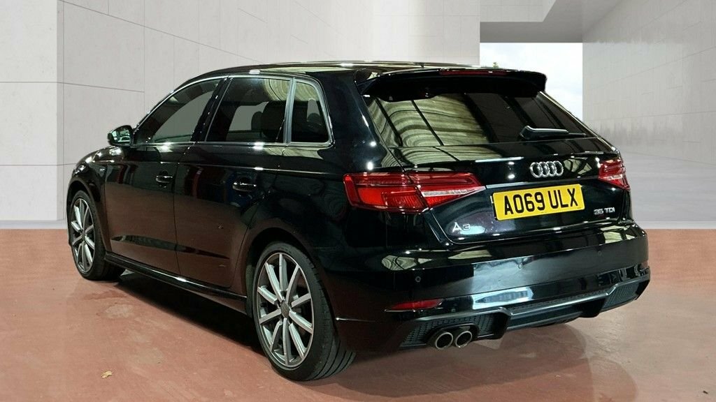 Audi A3 2L Black Edition Black #3