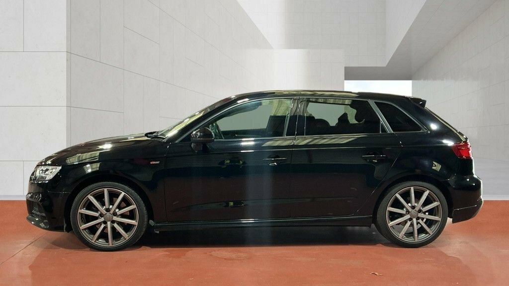 Audi A3 2L Black Edition Black #6