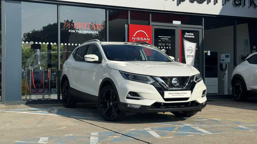 Nissan Qashqai Tekna Dci White