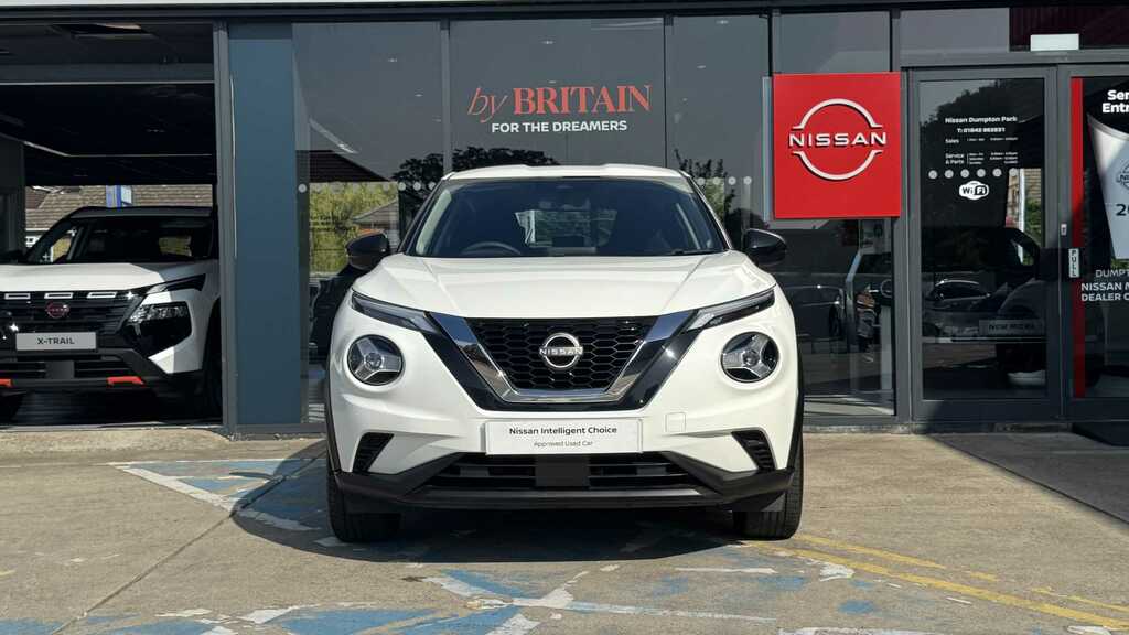 Nissan Juke Acenta Dig-t YE23EYF White #2