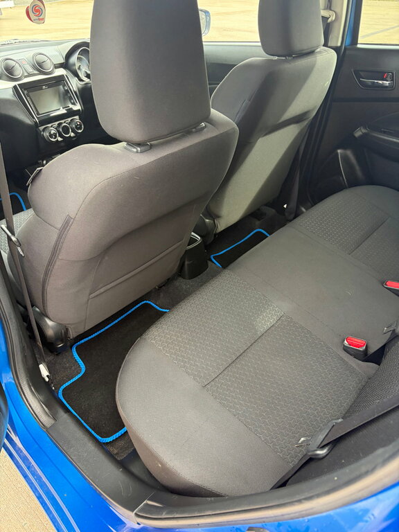 Suzuki Swift Black #9