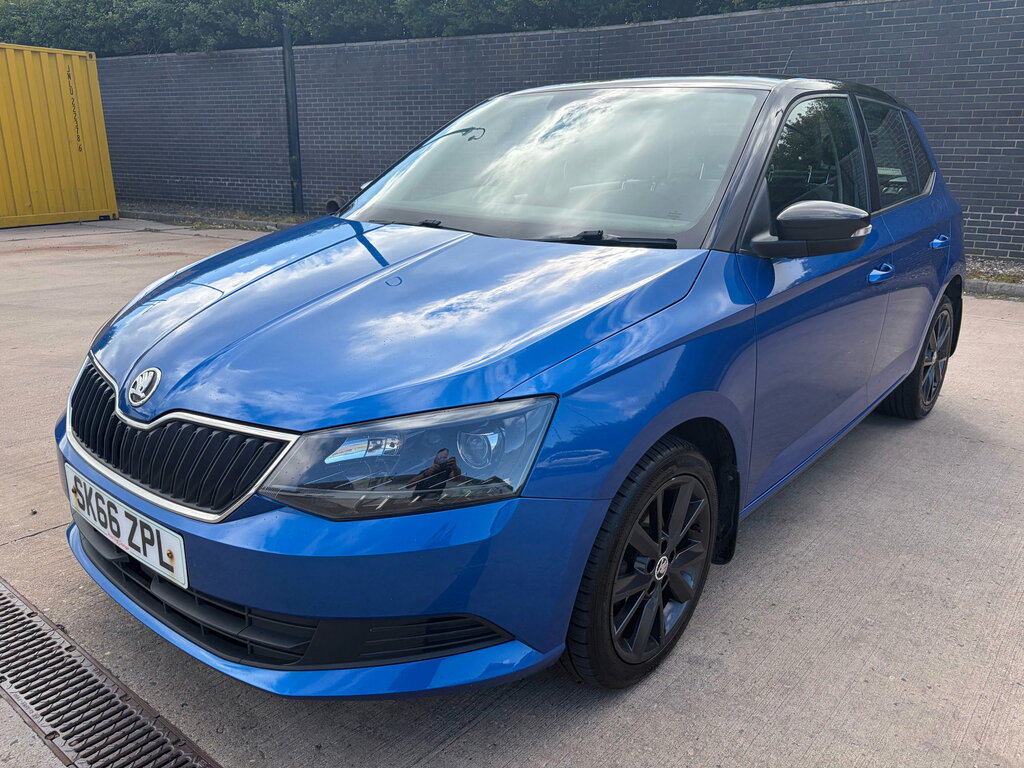 Skoda Fabia S Blue #1