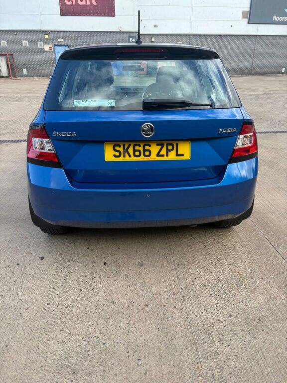 Skoda Fabia S Blue #4