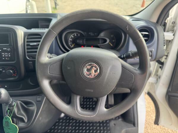 Vauxhall Vivaro 1.6 Cdti 2900 White #7
