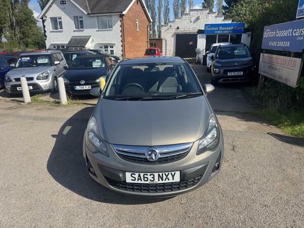 Vauxhall Corsa 1.2 16V Se Euro 5 Brown