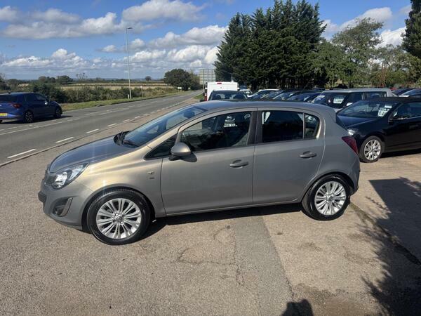 Vauxhall Corsa 1.2 16V Se Euro 5 Brown #4