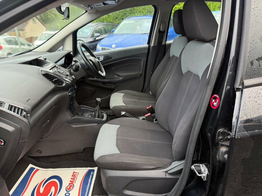 Ford Ecosport Hatchback Silver #22