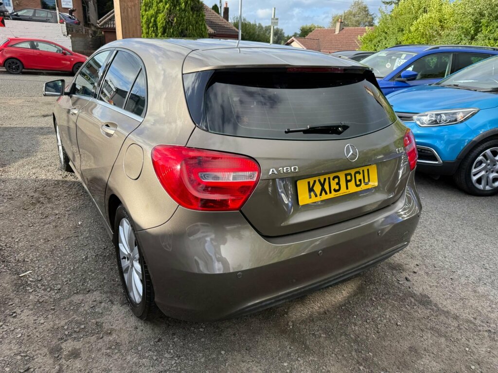Mercedes-Benz A Class 2.0 A250 Blueefficiency Engineered By Amg 7G-dct E Blue #8