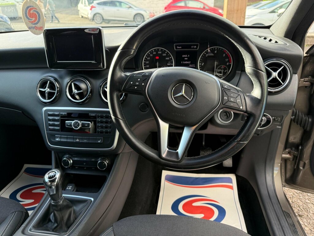 Mercedes-Benz A Class 2.0 A250 Blueefficiency Engineered By Amg 7G-dct E Blue #17