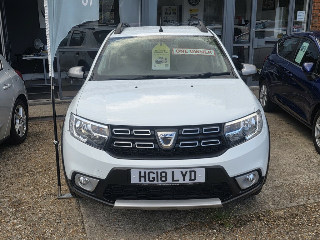 Dacia Sandero Stepway Hatchback 0.9 Stepway Essential Tce 90 My18 2018 HG18LYD White #2