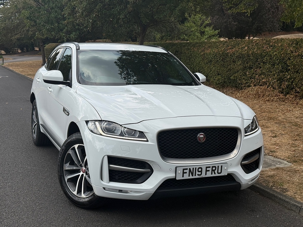 Jaguar F-Pace D180 R-sport U3695 Ulez FN19FRU White