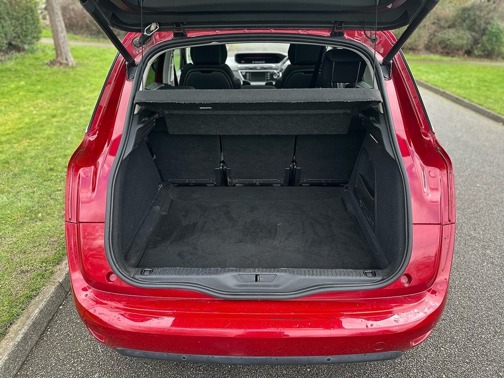 Citroen C4 Picasso Puretech Flair U3260 Ulez Red #6