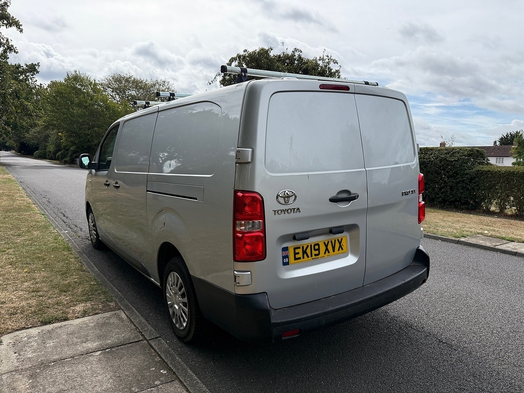 Toyota PROACE 1.6D Active Medium Panel Van 6Dr Mwb White #6
