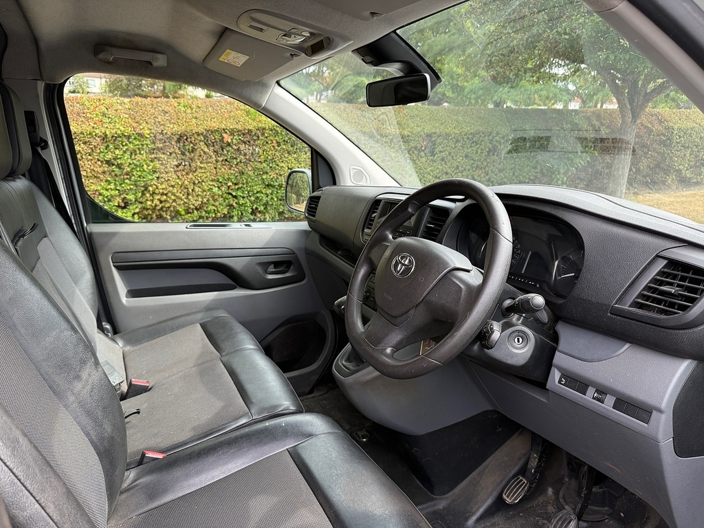 Toyota PROACE 1.6D Active Medium Panel Van 6Dr Mwb White #19