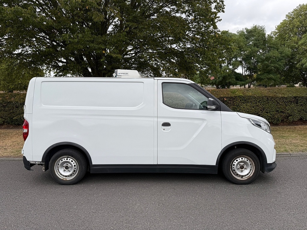 Maxus eDeliver 3 90Kw H1 Van 35Kwh Silver #2