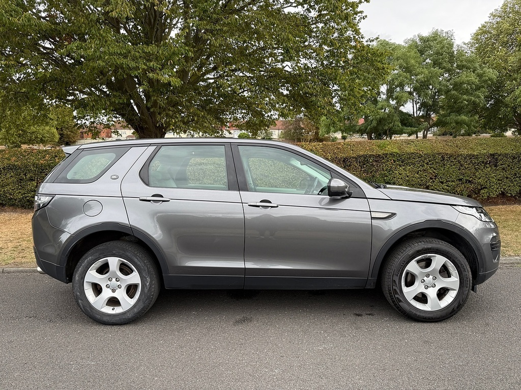 Land Rover Discovery Sport Td4 Se U3747 Ulez Grey #2